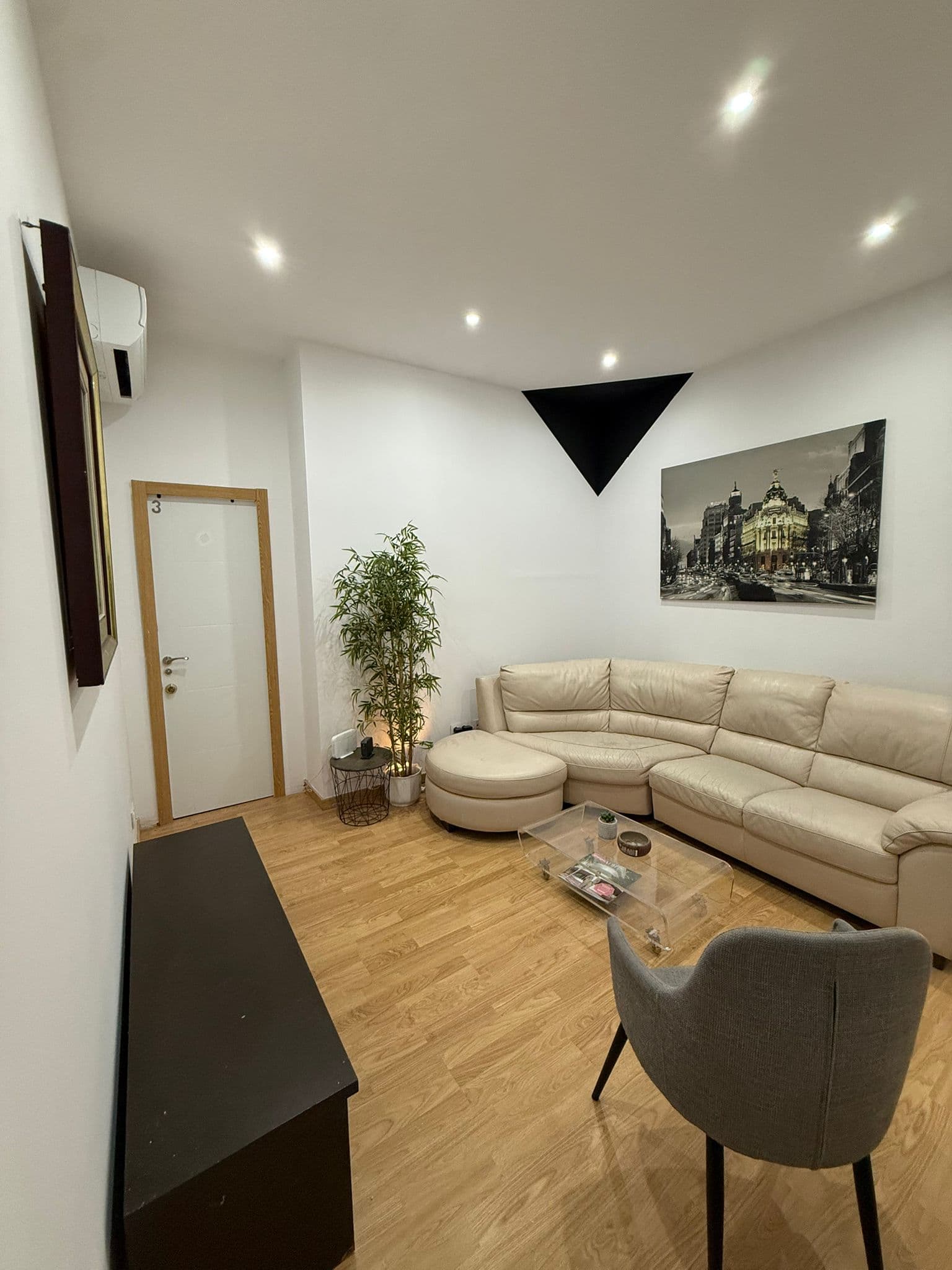Luxury Room 3